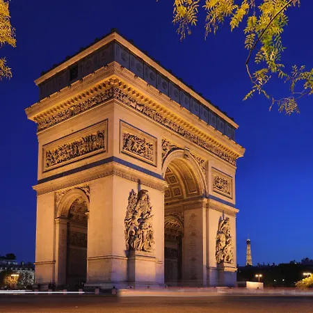 Apartment Luxury Flat With Balcony Near Arc De Triomphe