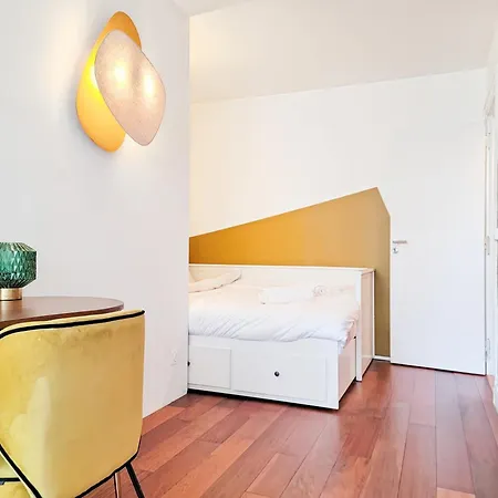 Luxury Flat With Balcony Near Arc De Triomphe Apartment *